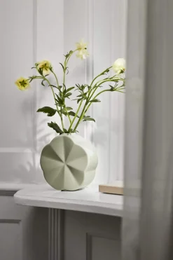 Flower Vase - Snerle