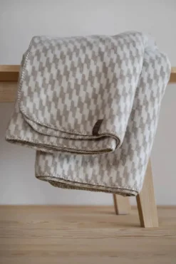 Merano Plaid