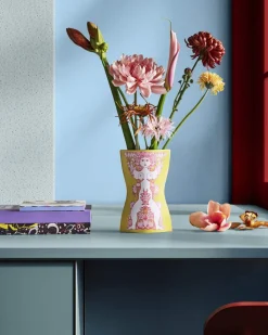 Nina Vase